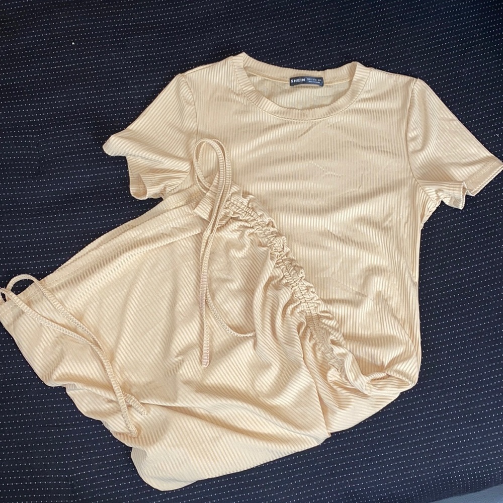Nude T-Shirt Scrunch up Dress